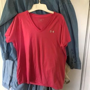 UnderArmour pink semi-fitted tee, size XL or 2X